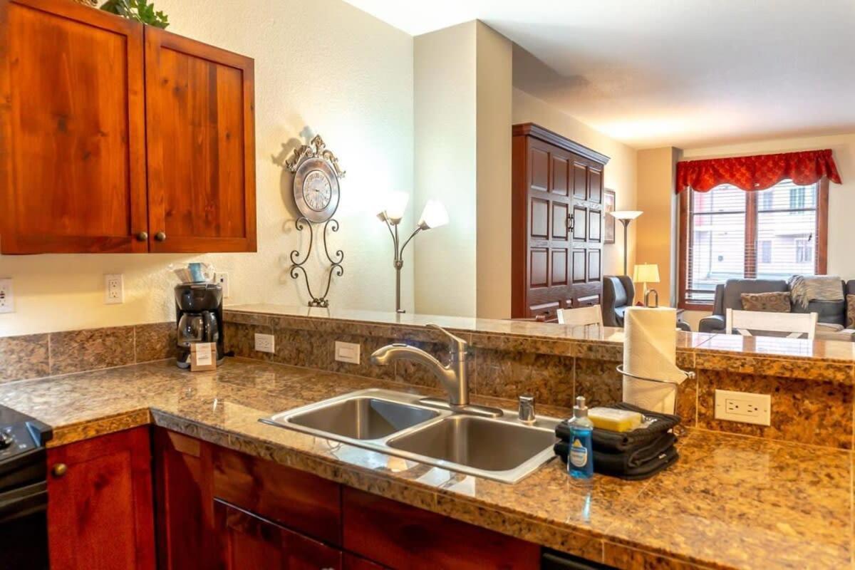 Main Street Station Getaway Villa Брекънридж Екстериор снимка
